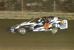 /images/dannys_dirt_works_250x168.jpg